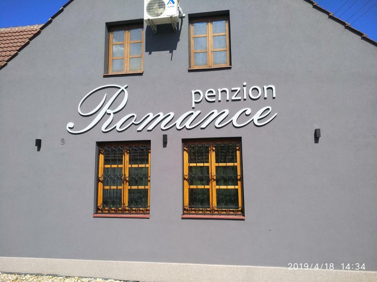 Penzion Romance Breclav ภายนอก รูปภาพ