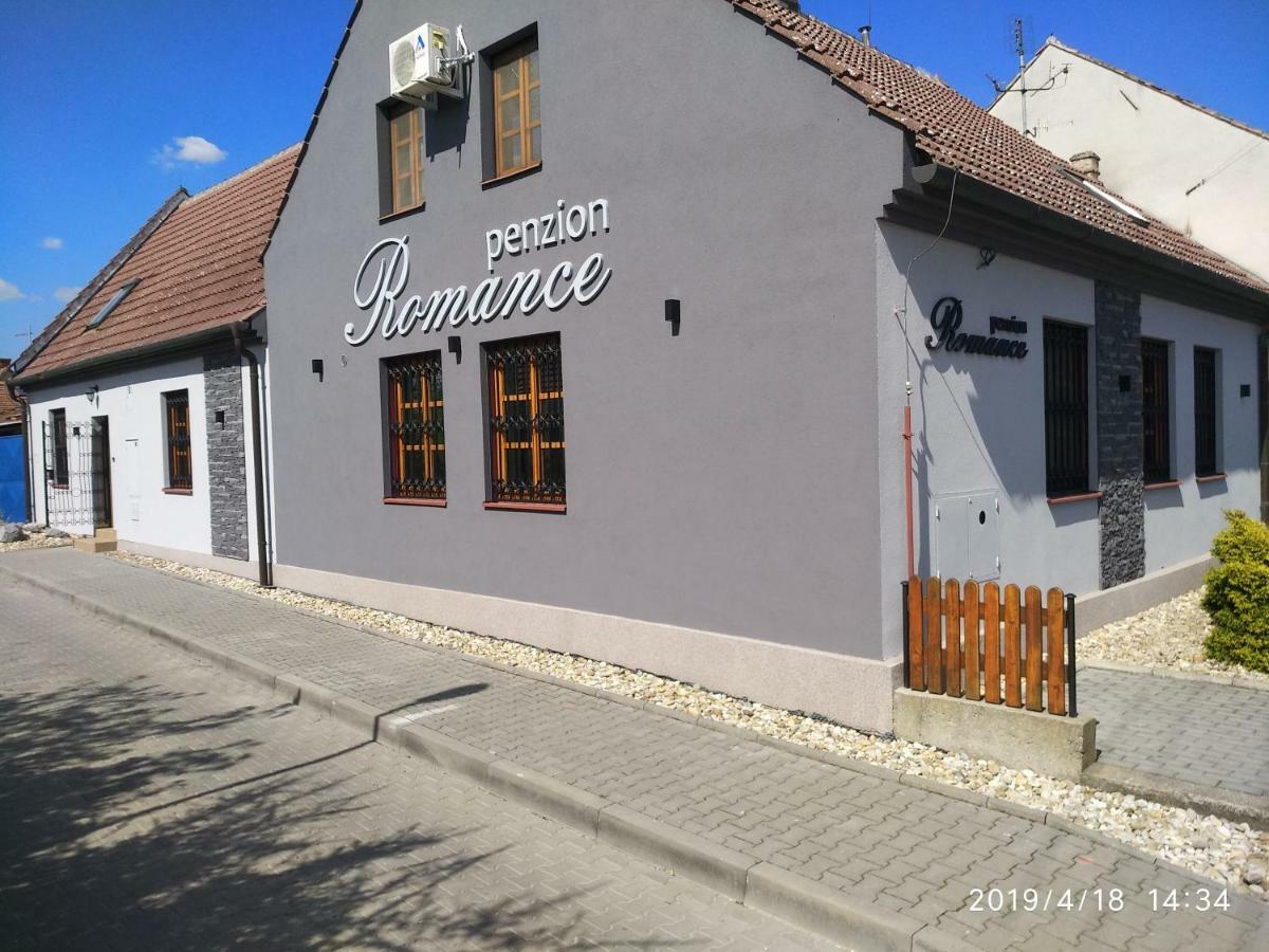 Penzion Romance Breclav ภายนอก รูปภาพ